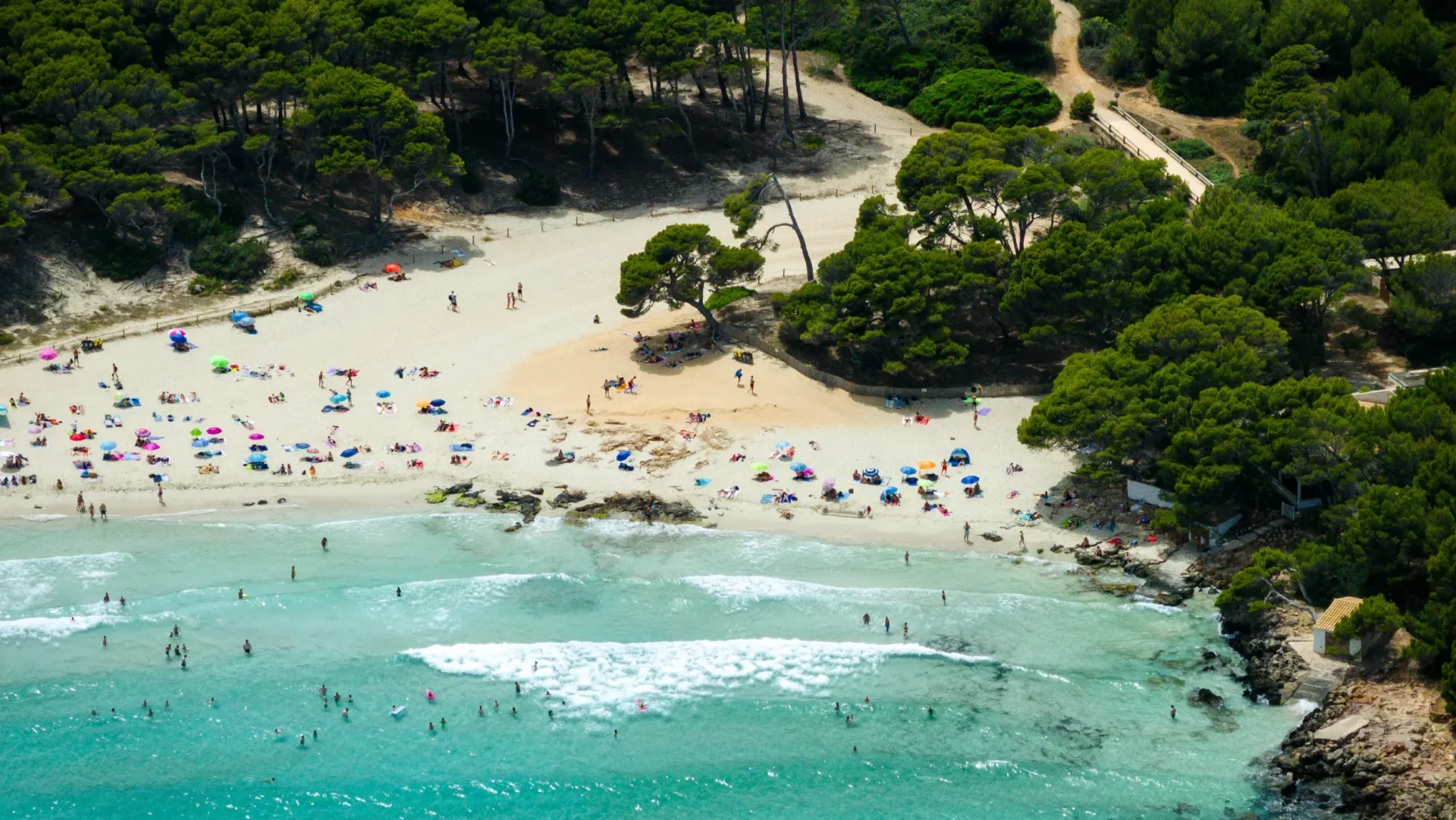 pula-suites-hotel-resort-mallorca-strand-cala-agulla-9